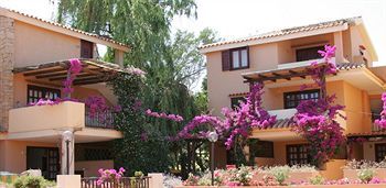 Bougainvillae Aparthotel 2*