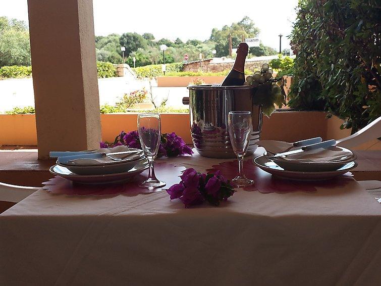 Bougainvillae Aparthotel 2*